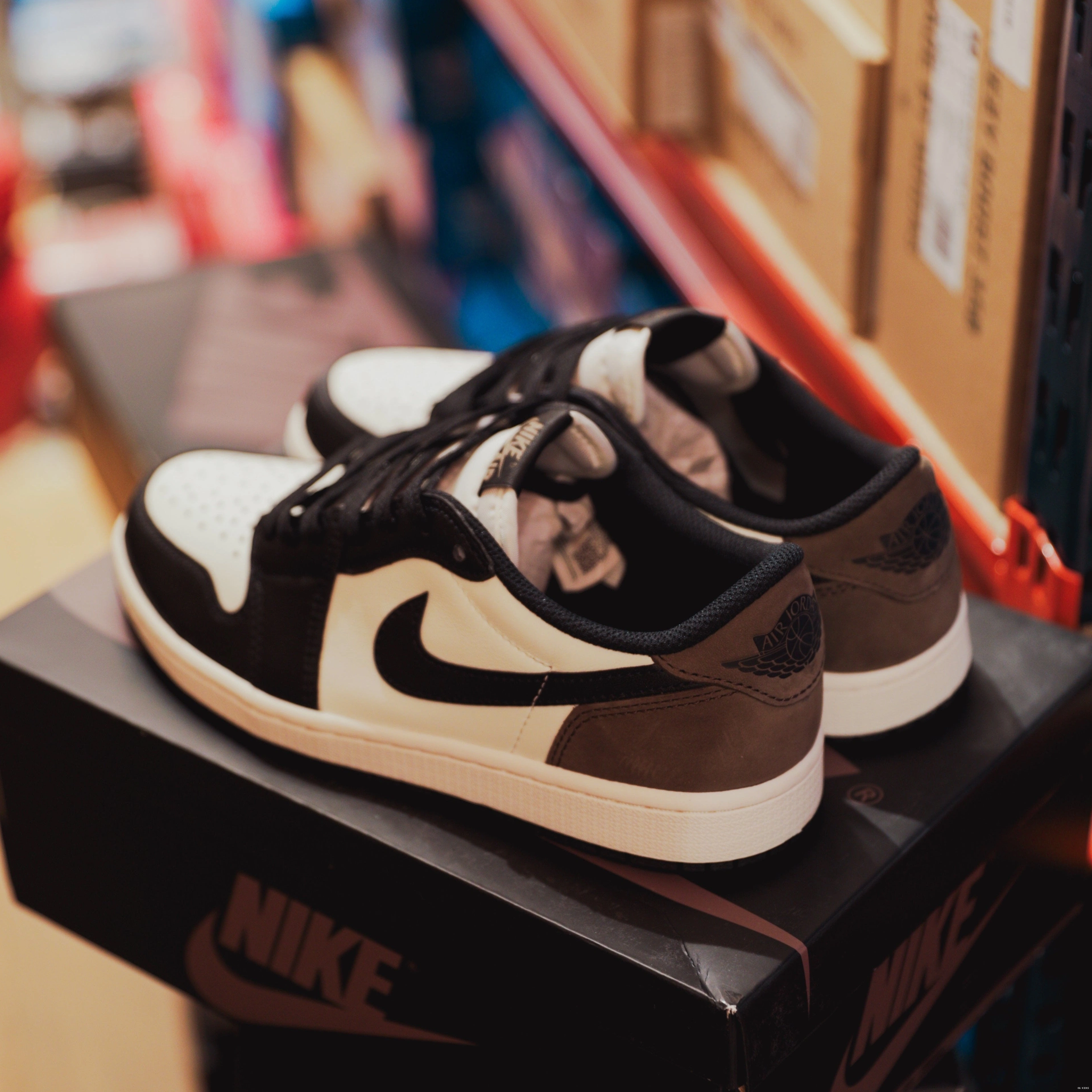 Retro 1 OG Jordan Mocha Low 0814